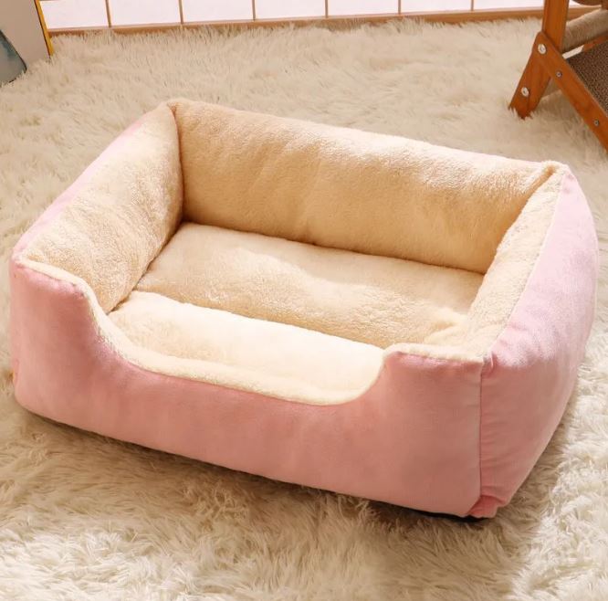Lit chaud et confortable pour chat