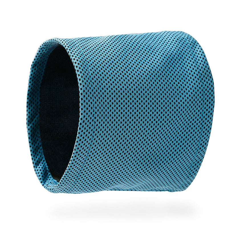 Foulard rafraîchissant pour chien – design triangle “ice cooling”